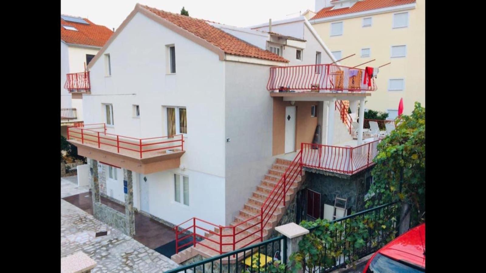 Apartmani Ema Трогир Экстерьер фото